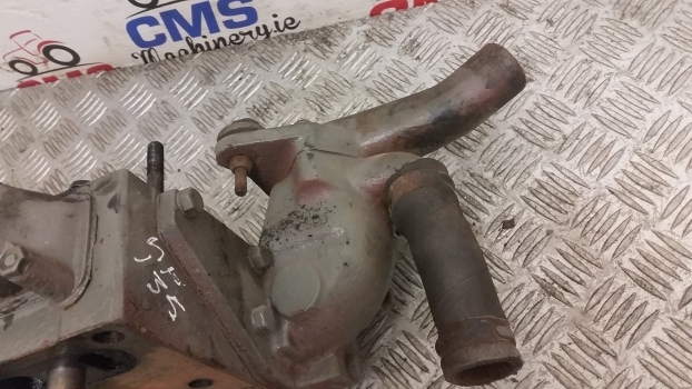 Massey Ferguson 133, 135, 140, 145, 148, 150, Ad3.152 Cylinder Head Assy 86550 - Cabezal de bloque para Tractor: foto 4 Massey Ferguson 133, 135, 140, 145, 148, 150, Ad3.152 Cylinder Head Assy 86550 - Cabezal de bloque para Tractor: foto 4