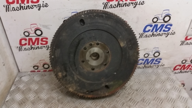 Massey Ferguson 135 Engine Flywheel Assembly 11 Inches Clutch Disc - Volante de inercia para Tractor: foto 1 Massey Ferguson 135 Engine Flywheel Assembly 11 Inches Clutch Disc - Volante de inercia para Tractor: foto 1