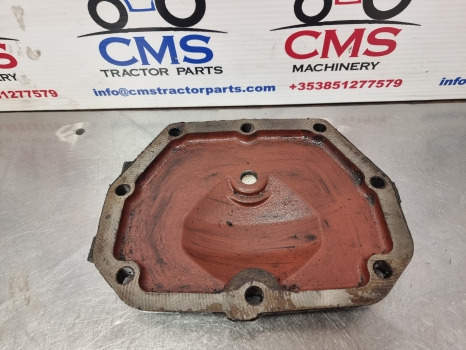 Massey Ferguson 5612, 5400, 5600 Series, Rear Axle Cover 4305628m8 - Eje posterior: foto 3 Massey Ferguson 5612, 5400, 5600 Series, Rear Axle Cover 4305628m8 - Eje posterior: foto 3