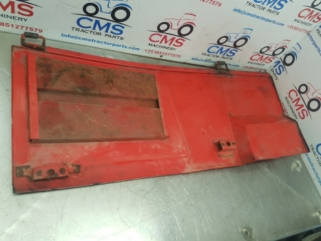 Massey Ferguson 6160, 6150, 6170, 6180 Rhs Panel 3714207m91 - Carrocería y exterior para Tractor: foto 4 Massey Ferguson 6160, 6150, 6170, 6180 Rhs Panel 3714207m91 - Carrocería y exterior para Tractor: foto 4