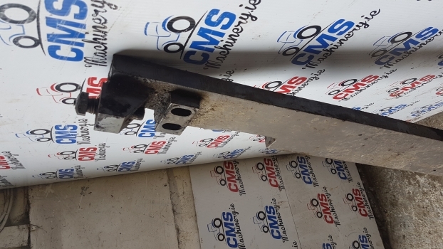 Massey Ferguson 8150 Right Hand Side Reinforcement Chassis Rail 3619810m5 - Bastidor/ Chasis para Tractor: foto 5 Massey Ferguson 8150 Right Hand Side Reinforcement Chassis Rail 3619810m5 - Bastidor/ Chasis para Tractor: foto 5