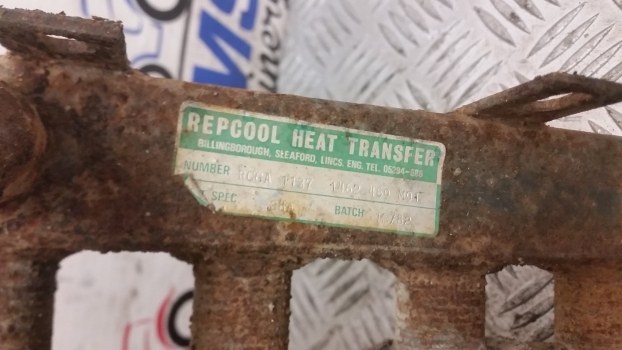 Massey Ferguson Cooler Radiator, Cooler 1462469m91 - Radiador para Tractor: foto 3 Massey Ferguson Cooler Radiator, Cooler 1462469m91 - Radiador para Tractor: foto 3