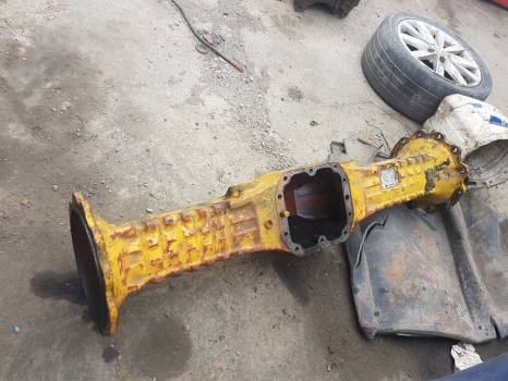 Matbro Carraro 28.14 131779 Axle Body, Housing 131641, 11147 - Eje y piezas para Maquinaria agrícola: foto 3 Matbro Carraro 28.14 131779 Axle Body, Housing 131641, 11147 - Eje y piezas para Maquinaria agrícola: foto 3