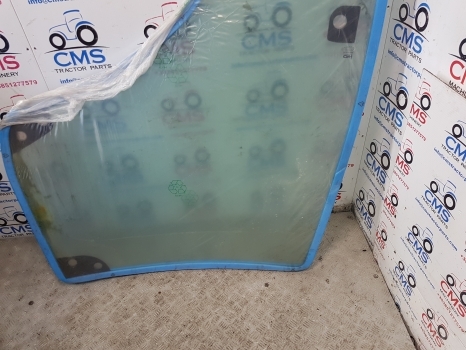 New Holland Case, Maxxum, T6000, T5, T6, T6 Door Glass Rhs Original 84280178 - Ventana y piezas: foto 5 New Holland Case, Maxxum, T6000, T5, T6, T6 Door Glass Rhs Original 84280178 - Ventana y piezas: foto 5