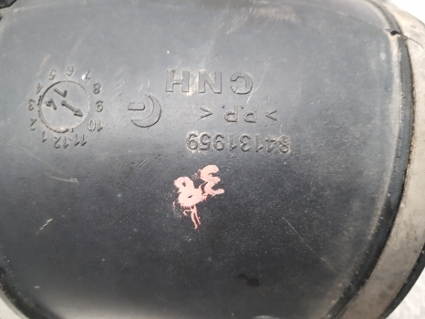 New Holland Case T7.200 Engine Air Cleaner Intake Vent 87518691, 84131959 - Sistema de admisión de aire para Tractor: foto 2 New Holland Case T7.200 Engine Air Cleaner Intake Vent 87518691, 84131959 - Sistema de admisión de aire para Tractor: foto 2