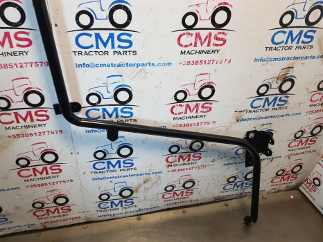New Holland Case Tm, Mxm, Tl, Tla, Ts Tm190 Door Frame Lhs 82018984 - Puerta y piezas: foto 3 New Holland Case Tm, Mxm, Tl, Tla, Ts Tm190 Door Frame Lhs 82018984 - Puerta y piezas: foto 3