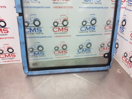New Holland Ford 40, Tm, 60, M Series 8360 Cab Side Glass Lhs 82009813, 82029321 - Ventana y piezas: foto 2 New Holland Ford 40, Tm, 60, M Series 8360 Cab Side Glass Lhs 82009813, 82029321 - Ventana y piezas: foto 2
