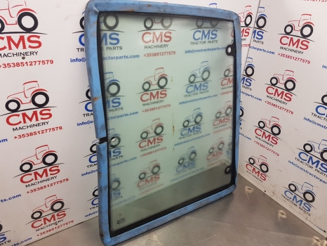 New Holland Ford 40, Tm, 60, M Series 8360 Cab Side Glass Lhs 82009813, 82029321 - Ventana y piezas: foto 4 New Holland Ford 40, Tm, 60, M Series 8360 Cab Side Glass Lhs 82009813, 82029321 - Ventana y piezas: foto 4