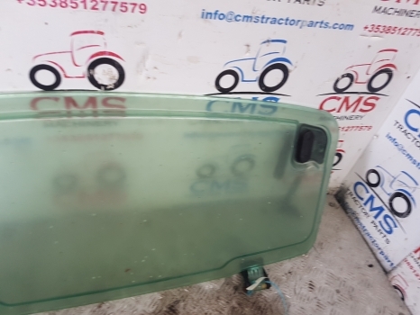 New Holland T5.95, T5.85, T5.115, T4.95, T4.115 Cab Roof Window Assy 47693977 - Ventana y piezas para Tractor: foto 4 New Holland T5.95, T5.85, T5.115, T4.95, T4.115 Cab Roof Window Assy 47693977 - Ventana y piezas para Tractor: foto 4