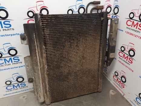 New Holland T6.180 Air Conditioning Condenser Radiator 84485540, 47981847 - Condensador para Tractor: foto 3 New Holland T6.180 Air Conditioning Condenser Radiator 84485540, 47981847 - Condensador para Tractor: foto 3
