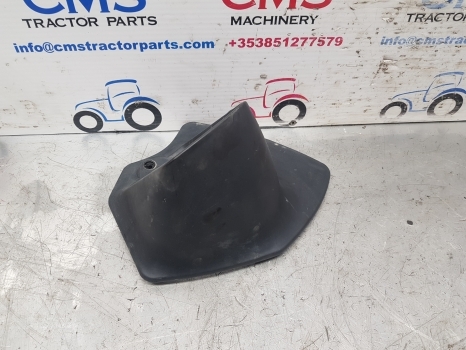 New Holland T7000, T6000, T7 Series T7.200 Display Cover Panel 82037716 - Salpicadero para Tractor: foto 2 New Holland T7000, T6000, T7 Series T7.200 Display Cover Panel 82037716 - Salpicadero para Tractor: foto 2