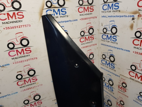 New Holland Tm120, Tm130, Tm140, Tm155 Side Panel Lhs 82023040, 82023043 - Carrocería y exterior: foto 3 New Holland Tm120, Tm130, Tm140, Tm155 Side Panel Lhs 82023040, 82023043 - Carrocería y exterior: foto 3