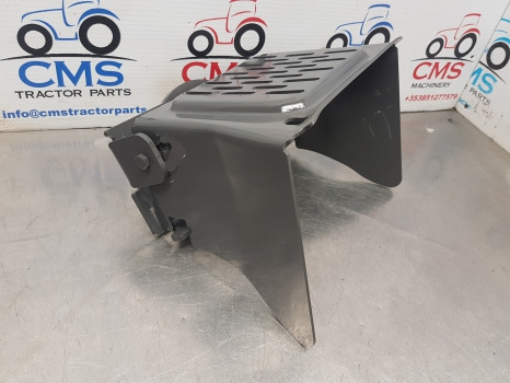 Ford, New Holland 40 Series, Ts Series, 7840, Ts110, Pto Guard, Shield 82005822 - Piezas de recambio para Tractor: foto 1 Ford, New Holland 40 Series, Ts Series, 7840, Ts110, Pto Guard, Shield 82005822 - Piezas de recambio para Tractor: foto 1