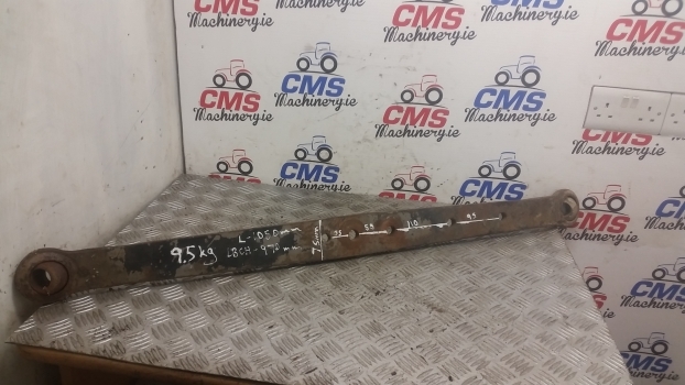 Massey Ferguson 135 Lift Arm. Lenght 1050. Please Check By Photos. - Piezas de recambio para Tractor: foto 1 Massey Ferguson 135 Lift Arm. Lenght 1050. Please Check By Photos. - Piezas de recambio para Tractor: foto 1