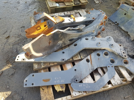 Massey Ferguson 5612, 6612, 5613, 6615 Front Loader Bracket Kit Acw003418a - Piezas de recambio para Cargador frontal para tractor: foto 5 Massey Ferguson 5612, 6612, 5613, 6615 Front Loader Bracket Kit Acw003418a - Piezas de recambio para Cargador frontal para tractor: foto 5