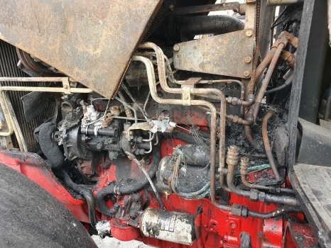 Mccormick Mc115 Front Rear Axle, Engine, Transmission, Lift, Cab Parts Nut - Piezas de recambio para Tractor: foto 4 Mccormick Mc115 Front Rear Axle, Engine, Transmission, Lift, Cab Parts Nut - Piezas de recambio para Tractor: foto 4