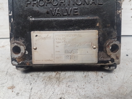 Terex T252 Tr250 Danfoss Proportional Valve End Plate 159h0996 - Piezas de recambio para Manipulador telescópico: foto 2 Terex T252 Tr250 Danfoss Proportional Valve End Plate 159h0996 - Piezas de recambio para Manipulador telescópico: foto 2