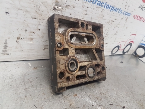 Terex T252 Tr250 Danfoss Proportional Valve End Plate 159h0996 - Piezas de recambio para Manipulador telescópico: foto 4 Terex T252 Tr250 Danfoss Proportional Valve End Plate 159h0996 - Piezas de recambio para Manipulador telescópico: foto 4
