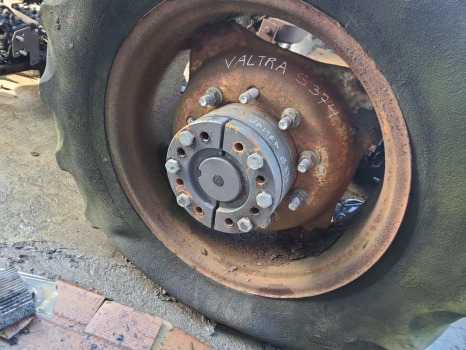 Valtra S374 Rear Half Axle Lhs Rhs 934152150112, 934152150040, 934152150122 - Eje posterior: foto 2 Valtra S374 Rear Half Axle Lhs Rhs 934152150112, 934152150040, 934152150122 - Eje posterior: foto 2