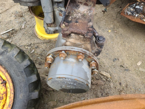 Valtra T174ea Front axle hub lhs complete - Eje delantero para Maquinaria agrícola: foto 2 Valtra T174ea Front axle hub lhs complete - Eje delantero para Maquinaria agrícola: foto 2
