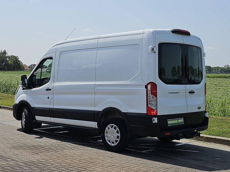 Ford Transit 2.0 L2H2 Navi Euro6 AC! - Furgón: foto 5 Ford Transit 2.0 L2H2 Navi Euro6 AC! - Furgón: foto 5