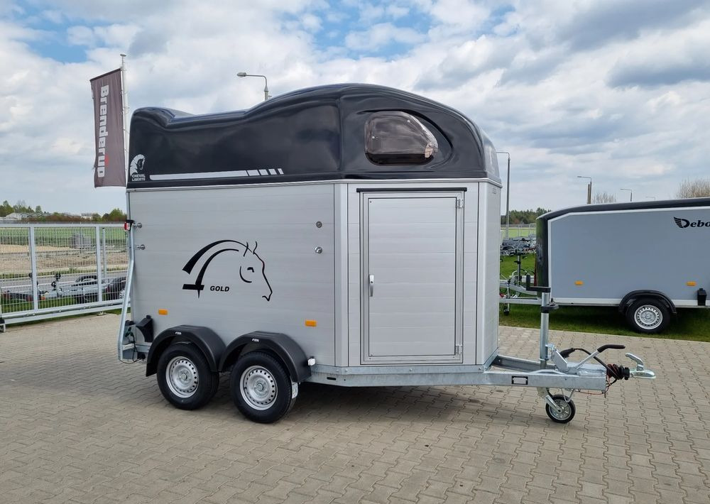 CHEVAL LIBERTÉ Cheval Liberte Gold First Alu + siodlarnia przyczepa dwukonna - Remolque para caballos: foto 1 CHEVAL LIBERTÉ Cheval Liberte Gold First Alu + siodlarnia przyczepa dwukonna - Remolque para caballos: foto 1