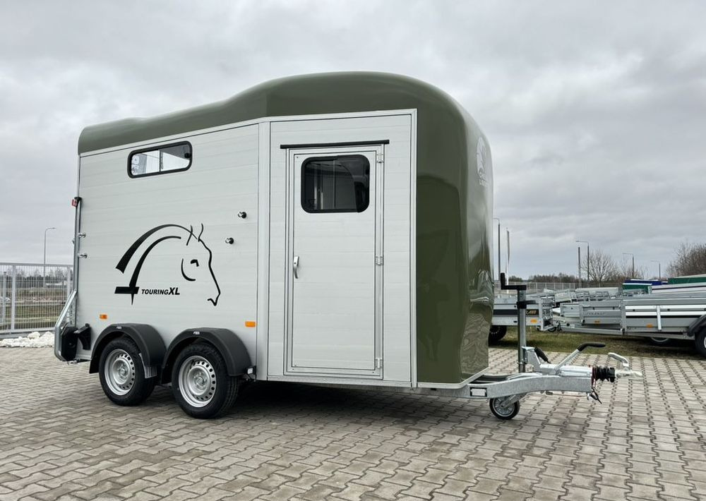 CHEVAL LIBERTÉ Cheval Liberte Touring Country XL przyczepa na dwa konie | duża siodlarnia | drzwi boczne | rampa przednia | 387×179 cm | ALUMINIOWA | Debon | dostawa | mocna i solidna | - Remolque para caballos: foto 4 CHEVAL LIBERTÉ Cheval Liberte Touring Country XL przyczepa na dwa konie | duża siodlarnia | drzwi boczne | rampa przednia | 387×179 cm | ALUMINIOWA | Debon | dostawa | mocna i solidna | - Remolque para caballos: foto 4