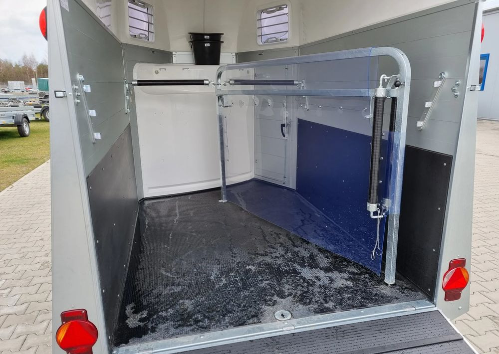 Remolque de coche nuevo HUMBAUR Equitos Alu Plus 2000: foto 14 Remolque de coche nuevo HUMBAUR Equitos Alu Plus 2000: foto 14