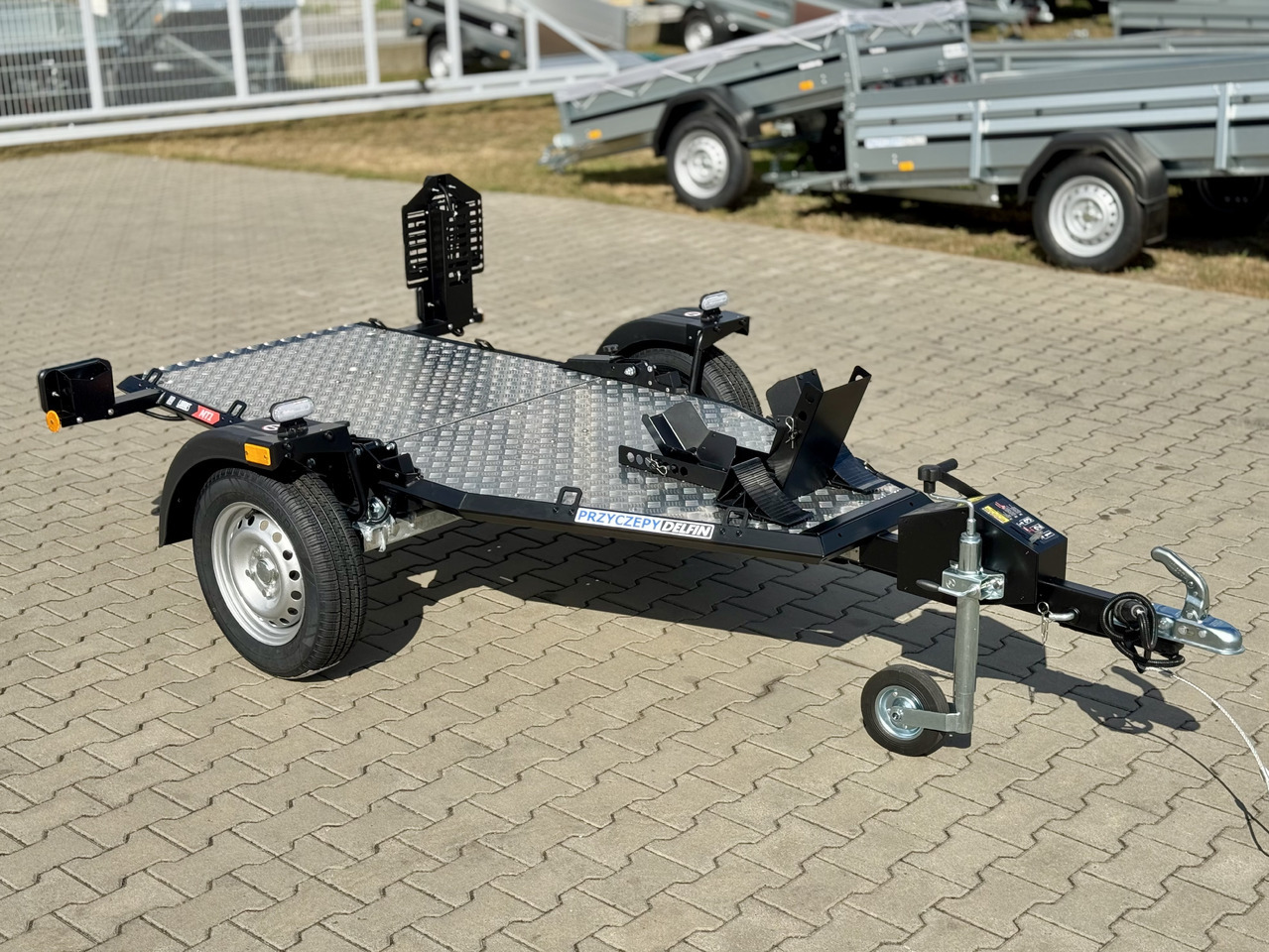 LORRIES MT-1 - przyczepa do przewozu 1 motocykla - Remolque para moto: foto 3 LORRIES MT-1 - przyczepa do przewozu 1 motocykla - Remolque para moto: foto 3