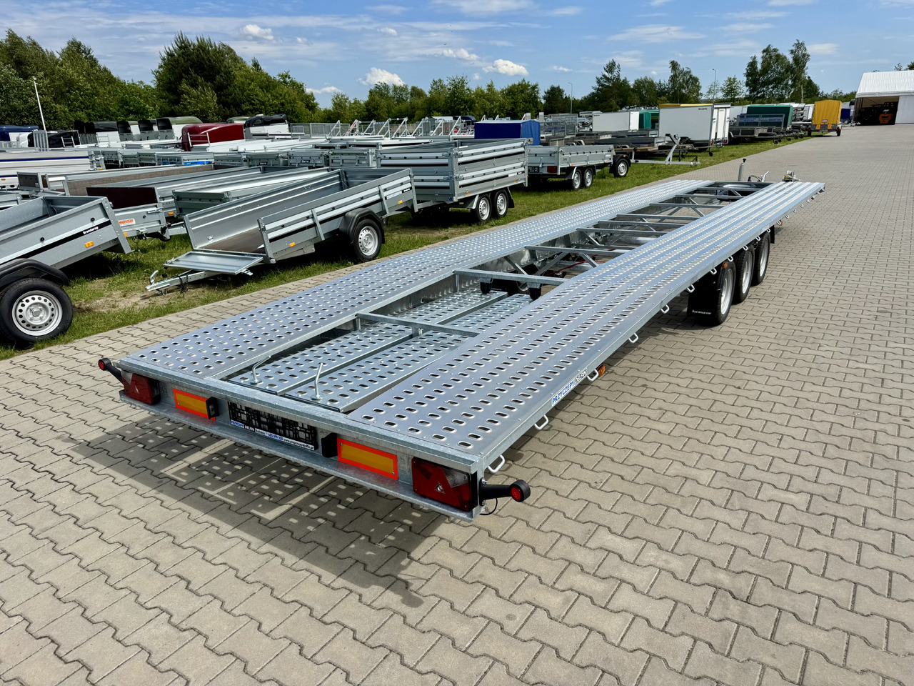 NIEWIADÓW Indiana 9m x 2.1 m | 3.5T - Remolque portavehículos: foto 5 NIEWIADÓW Indiana 9m x 2.1 m | 3.5T - Remolque portavehículos: foto 5