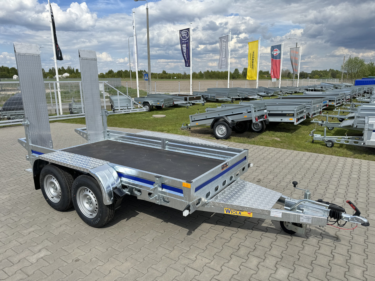 Wiola B2730 GVW 2700 kg machine transporter mini excavator 292x142 cm - Remolque porta maquinaria: foto 5 Wiola B2730 GVW 2700 kg machine transporter mini excavator 292x142 cm - Remolque porta maquinaria: foto 5