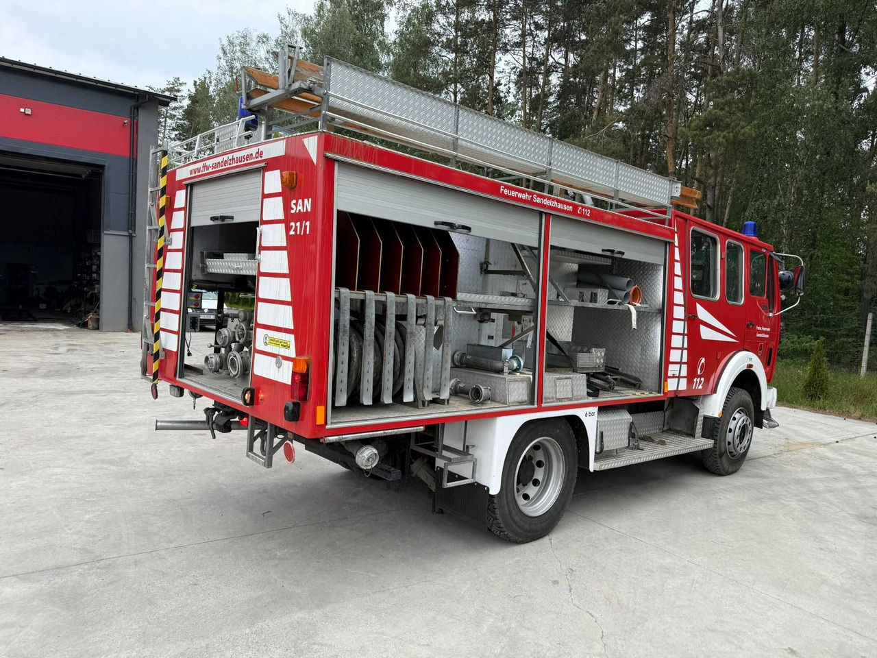 Mercedes 1019AF,4x4,Wóz strażacki, 50610 km, 2500 l, Import Niemcy - Camión de bomberos: foto 3 Mercedes 1019AF,4x4,Wóz strażacki, 50610 km, 2500 l, Import Niemcy - Camión de bomberos: foto 3
