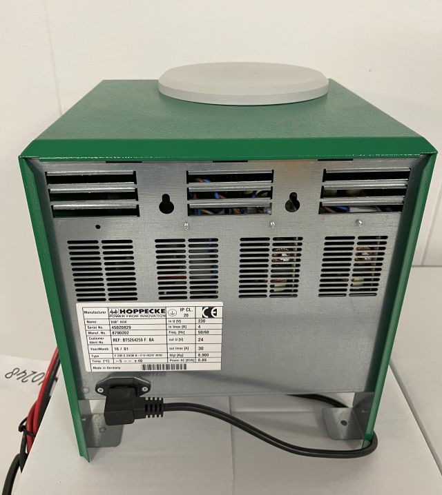 Hoppecke 8790202 | Trak mini 24V30A 230v Year 2016 sn. 45020829 80A Rema battery Trak mini 24V30A 230v Year 2016 sn. 45020829 80A Rema battery connector - Acumulador para Equipo de manutención: foto 2 Hoppecke 8790202 | Trak mini 24V30A 230v Year 2016 sn. 45020829 80A Rema battery Trak mini 24V30A 230v Year 2016 sn. 45020829 80A Rema battery connector - Acumulador para Equipo de manutención: foto 2