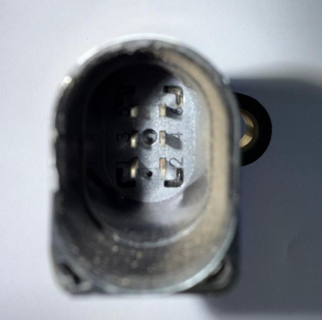 Jungheinrich 51267081 | speed and temperature sensor - Sensor para Equipo de manutención: foto 2 Jungheinrich 51267081 | speed and temperature sensor - Sensor para Equipo de manutención: foto 2