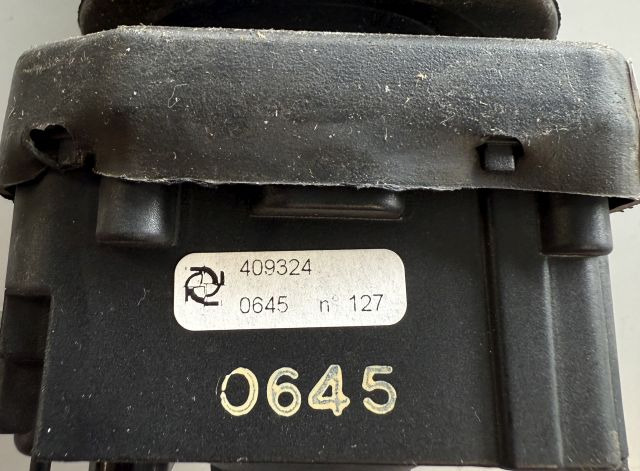 Linde 409324 | Joystick Single Axis Still no. 8409324 sn 0645 127 - Sistema eléctrico para Equipo de manutención: foto 2 Linde 409324 | Joystick Single Axis Still no. 8409324 sn 0645 127 - Sistema eléctrico para Equipo de manutención: foto 2