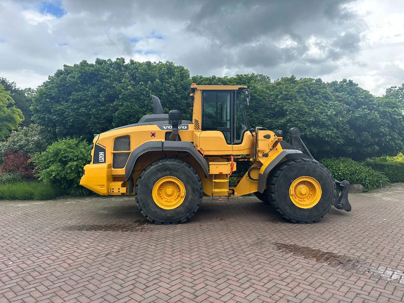 Volvo L120 H - Cargadora de ruedas: foto 5 Volvo L120 H - Cargadora de ruedas: foto 5
