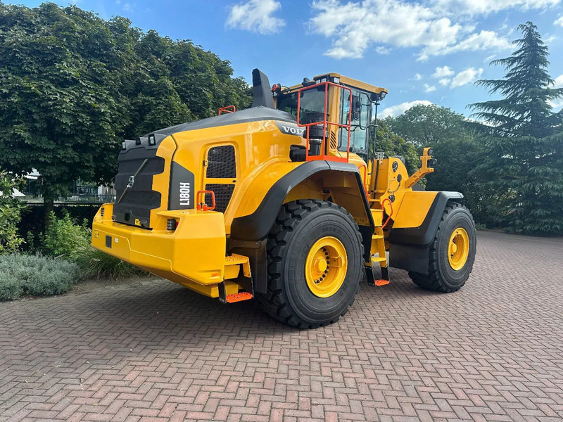 Volvo L180 H UNUSED 3-units availlable - Cargadora de ruedas: foto 4 Volvo L180 H UNUSED 3-units availlable - Cargadora de ruedas: foto 4