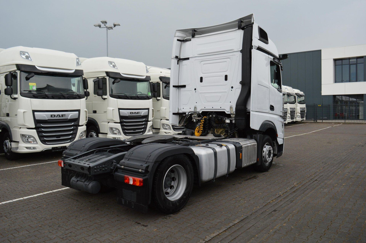 Mercedes-Benz Actros 5 1845 BigSpace - Cabeza tractora: foto 4 Mercedes-Benz Actros 5 1845 BigSpace - Cabeza tractora: foto 4