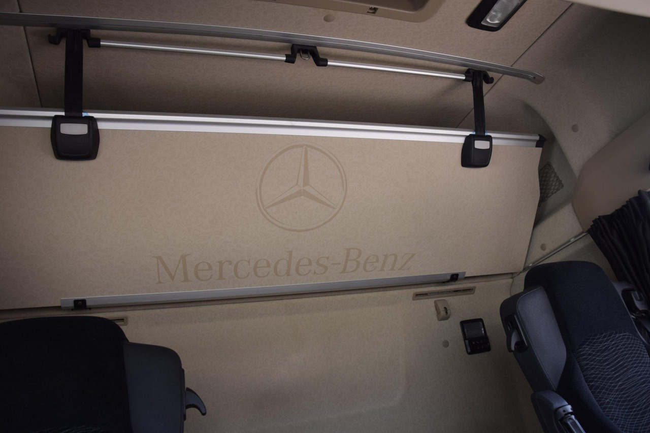 Cabeza tractora Mercedes-Benz Actros 5 1845 BigSpace: foto 12