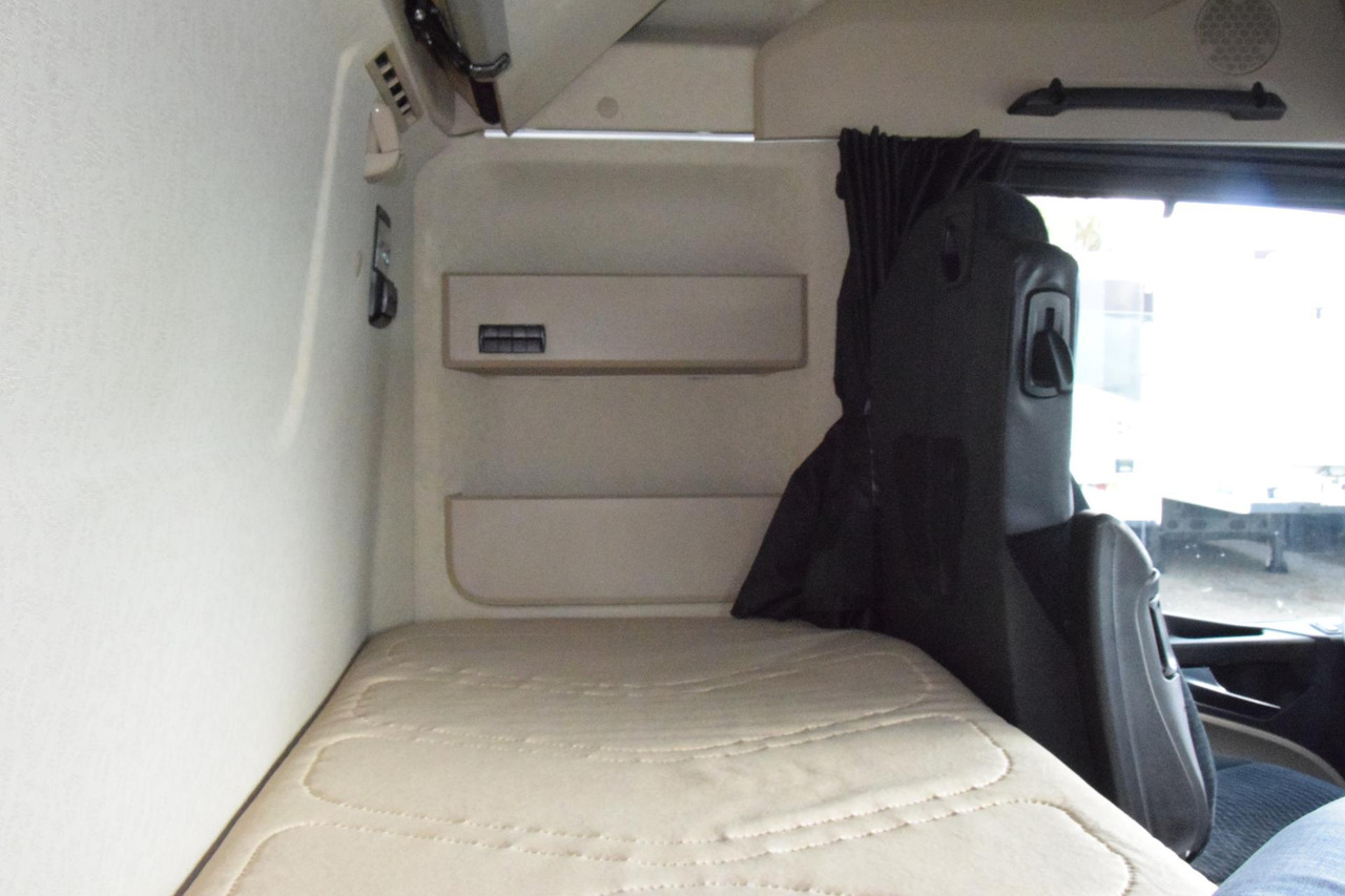 Cabeza tractora Mercedes-Benz Actros 5 1845 BigSpace: foto 11
