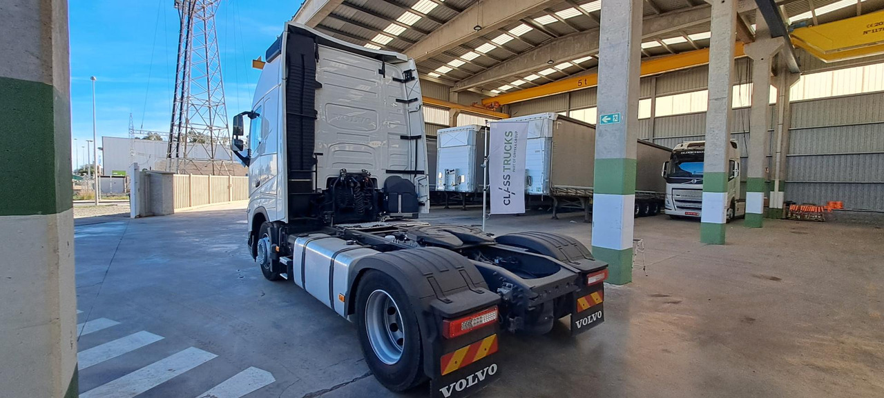 Cabeza tractora Volvo FH 460 Globetrotter XL Retarder i-Save: foto 8