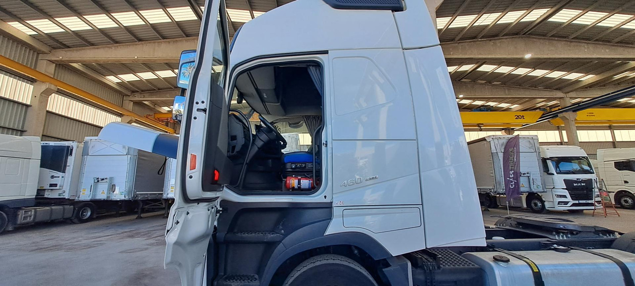 Cabeza tractora Volvo FH 460 Globetrotter XL Retarder i-Save: foto 6