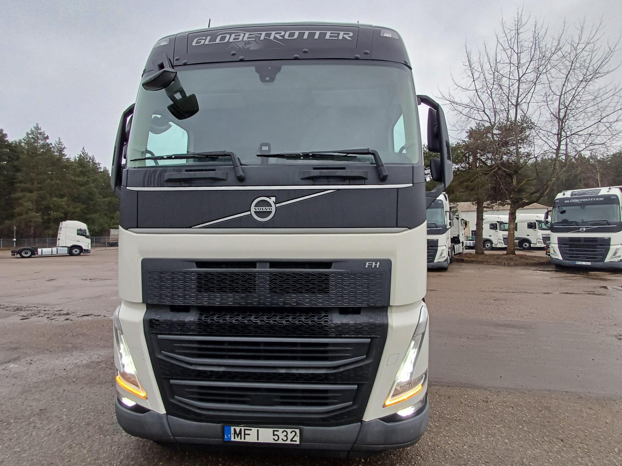 Volvo FH 500 Globetrotter XL - Cabeza tractora: foto 1 Volvo FH 500 Globetrotter XL - Cabeza tractora: foto 1