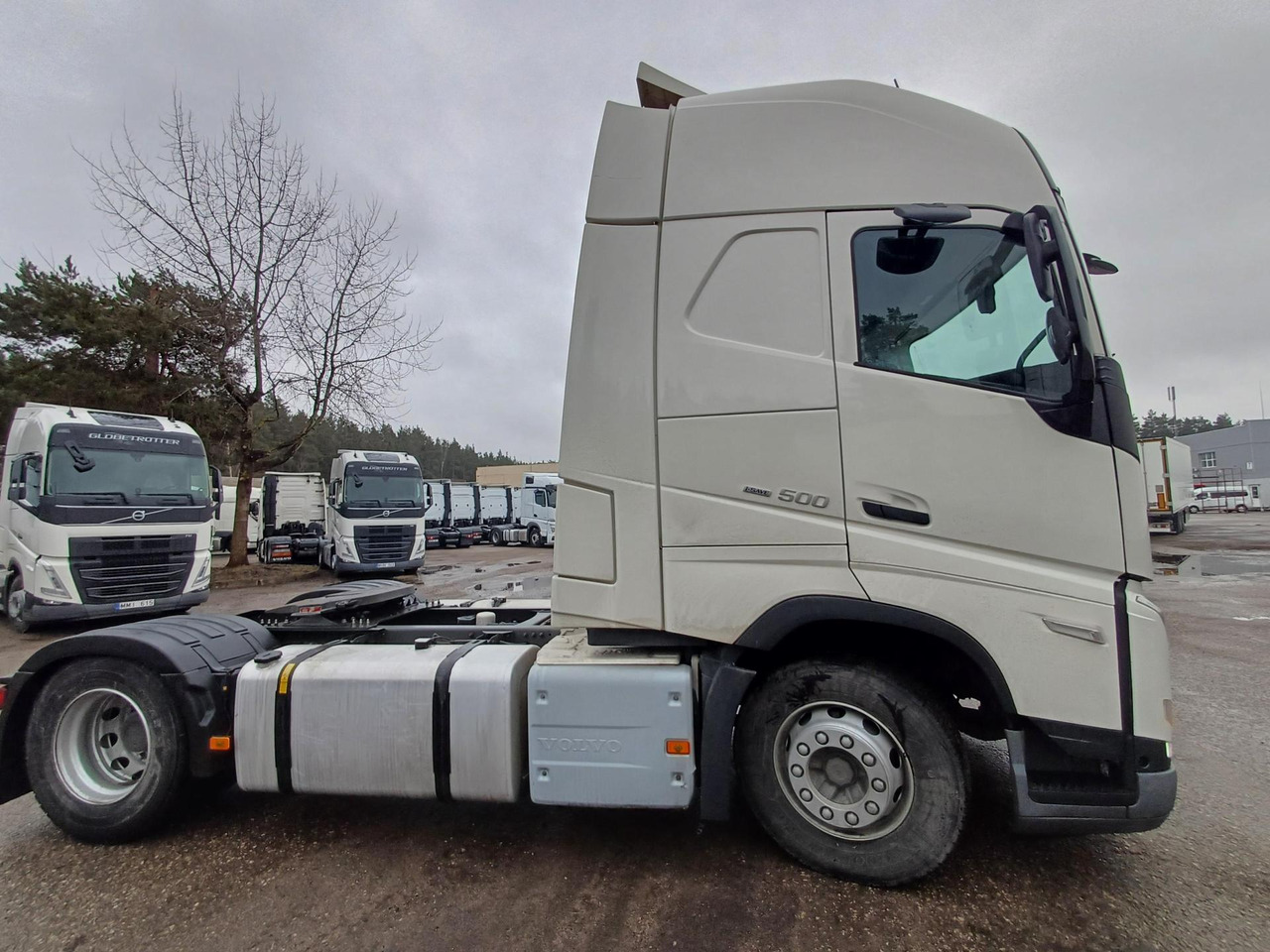Volvo FH 500 Globetrotter XL - Cabeza tractora: foto 2 Volvo FH 500 Globetrotter XL - Cabeza tractora: foto 2