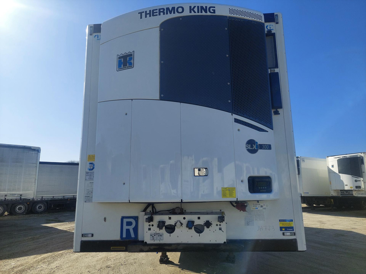 Krone SDR Double Deck Cool Liner FP45 ThermoKing SLXi 300 Lifting Axle - Semirremolque frigorífico: foto 1 Krone SDR Double Deck Cool Liner FP45 ThermoKing SLXi 300 Lifting Axle - Semirremolque frigorífico: foto 1