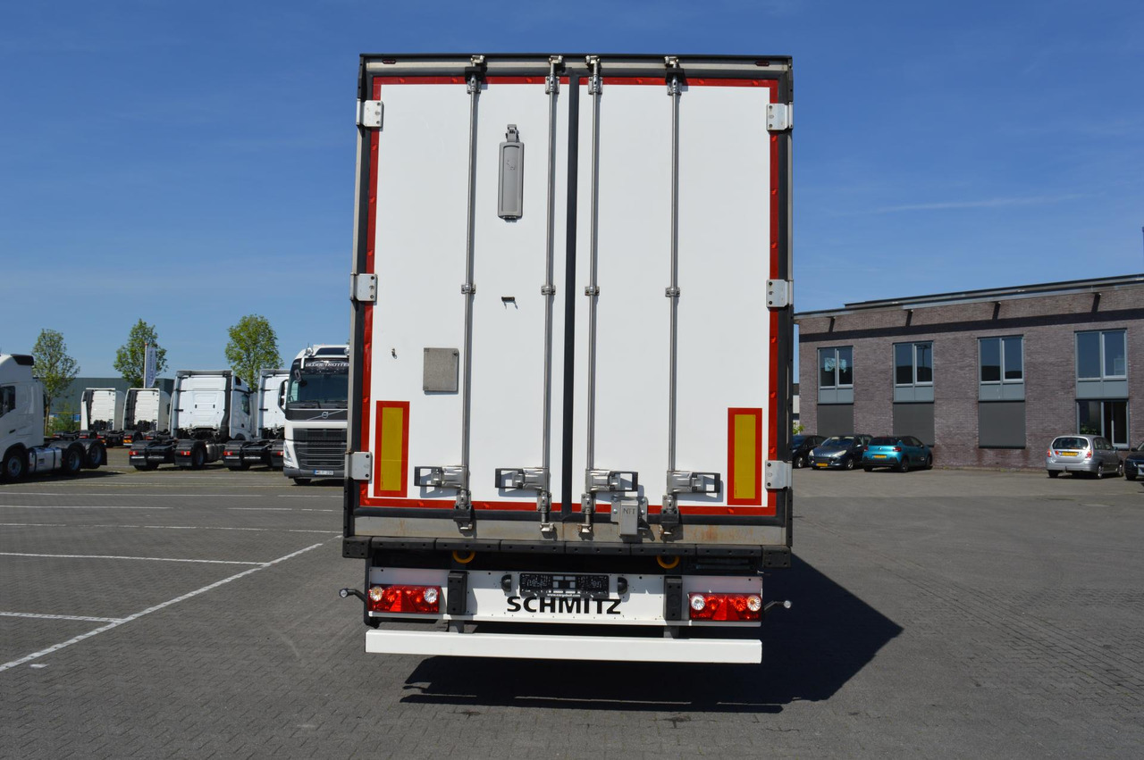 Schmitz Cargobull SKO FP 45 ThermoKing SLXi 300 - Semirremolque frigorífico: foto 3 Schmitz Cargobull SKO FP 45 ThermoKing SLXi 300 - Semirremolque frigorífico: foto 3
