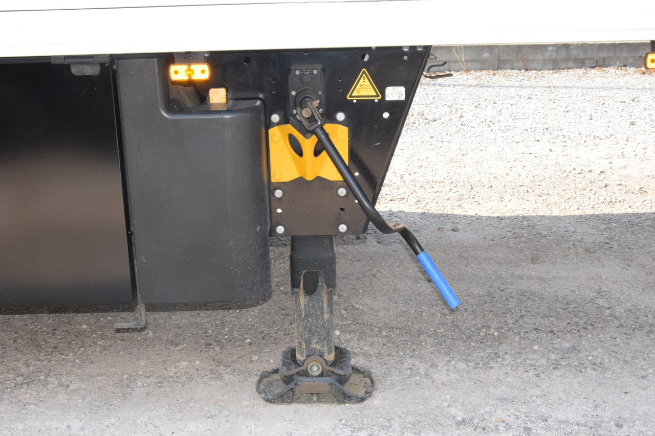 Semirremolque frigorífico Schmitz Cargobull SKO FP 60 ThermoKing SLXi 300: foto 13