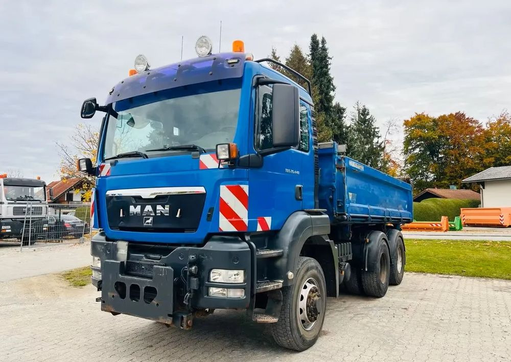 MAN TGS 26.440 6x6 Hydrodrive – Meiller 3-stronny wywrotka / Manual / Retarder / Tempomat / Euro 5 - Camión volquete: foto 3 MAN TGS 26.440 6x6 Hydrodrive – Meiller 3-stronny wywrotka / Manual / Retarder / Tempomat / Euro 5 - Camión volquete: foto 3