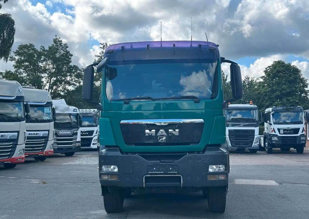 MAN TGS 35.440 8x4 Meiller Trójstronna wywrotka Bordmatik | Retarder | Euro 5 - Camión volquete: foto 2 MAN TGS 35.440 8x4 Meiller Trójstronna wywrotka Bordmatik | Retarder | Euro 5 - Camión volquete: foto 2