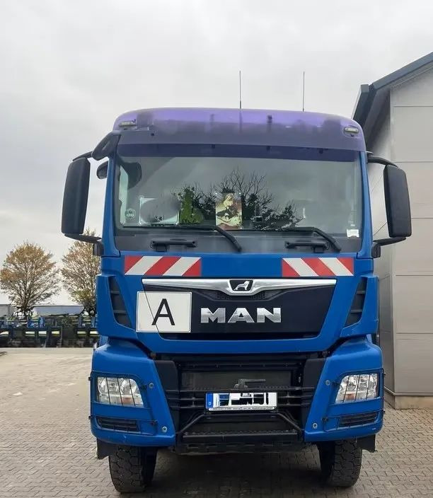 MAN TGS 41.460 8x8 • Meiller • Muldenkipper • Allrad • Euro 6d • Przebieg: 85 000 km - Camión volquete: foto 3 MAN TGS 41.460 8x8 • Meiller • Muldenkipper • Allrad • Euro 6d • Przebieg: 85 000 km - Camión volquete: foto 3